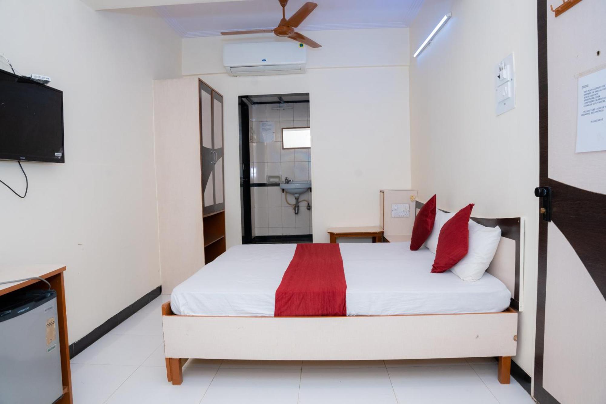 Saigal Guest House Mumbai Exterior foto